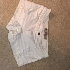 White hollister shorts